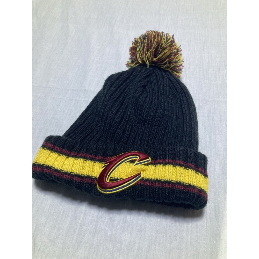 New Era Cleveland Cavaliers MLB cuffed Knit pom Winter Hat Beanie Warm Winter 🔥